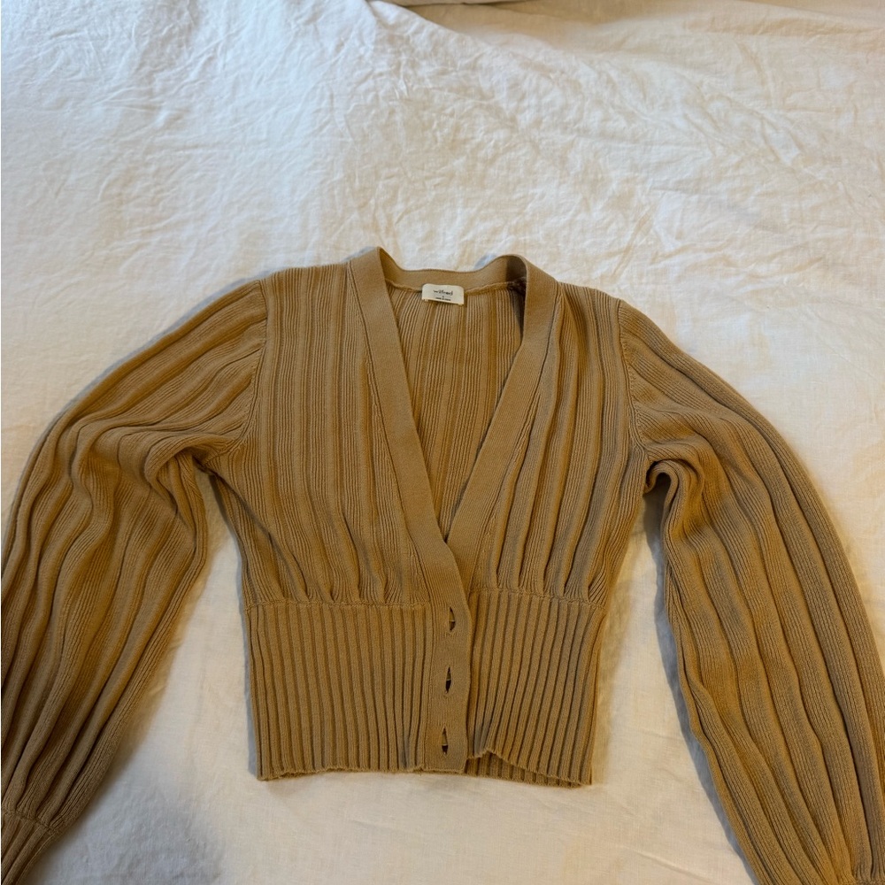 Aritzia Wilfred plunge front Cardigan